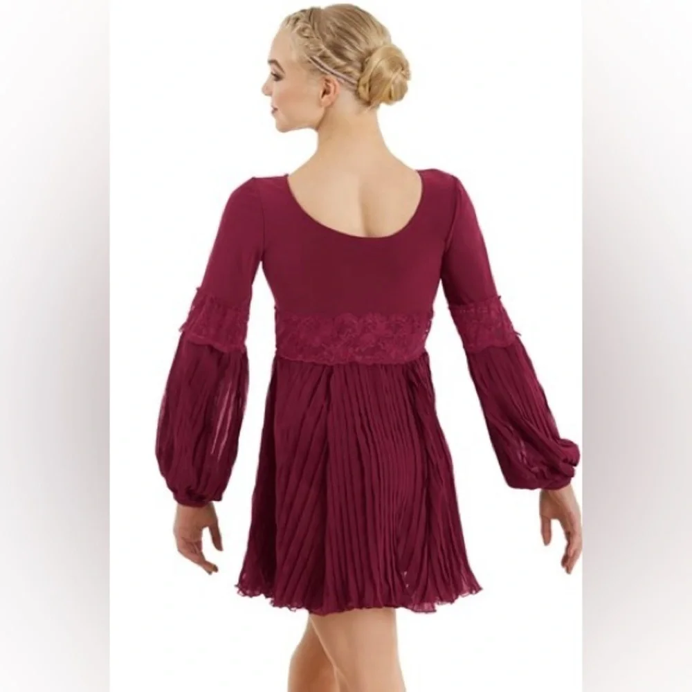 Weissman Pleated Poet Sleeve Dress